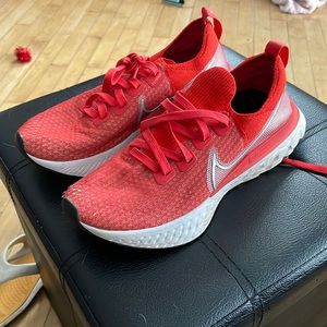 Nike infinity react women’s 8.5 lightly used